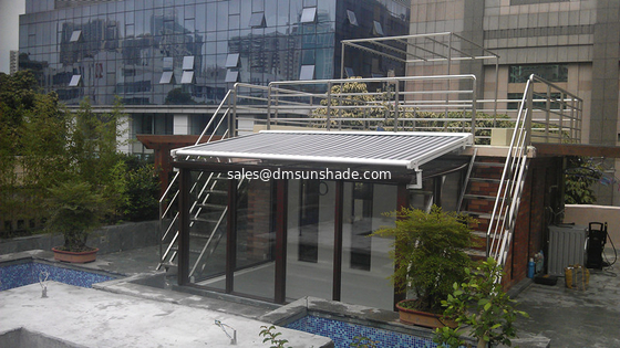 Balcony Retractable Louvered Roof Pergola